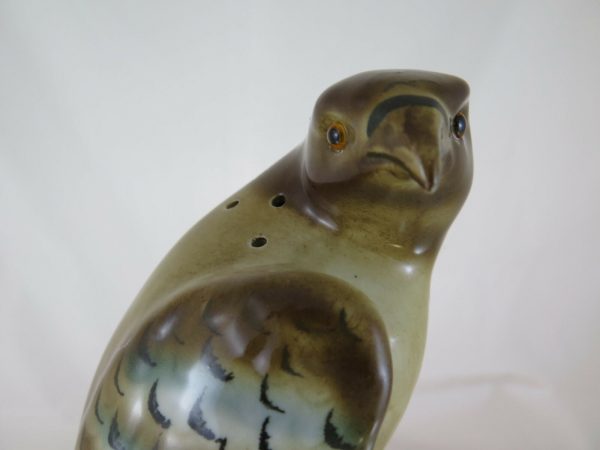 DELIZIOSA LAMPADA DA COMODINO VEILLEUSE IN CERAMICA FORMA DI FALCO VINTAGE R55 Online now